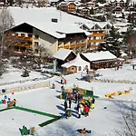 Family & Kaerntnerhof