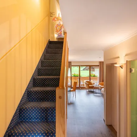 Family & Kaerntnerhof 4* 巴德小基希海姆