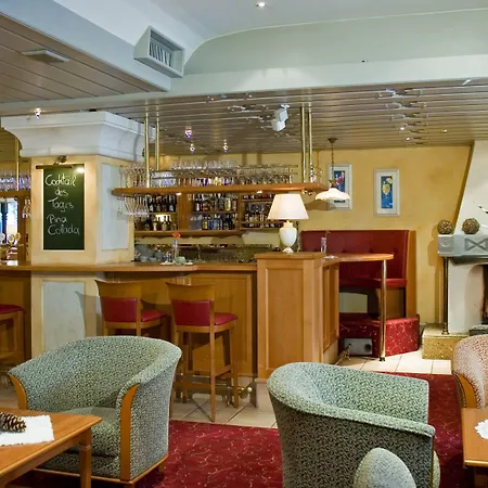 Family & Kaerntnerhof 酒店 4*