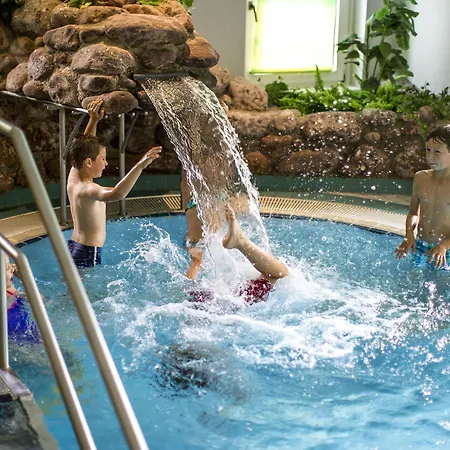 Family & Kaerntnerhof 巴德小基希海姆