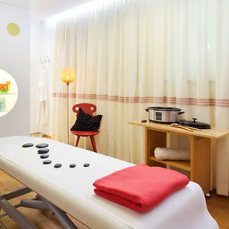 Family & Kaerntnerhof 4* 巴德小基希海姆