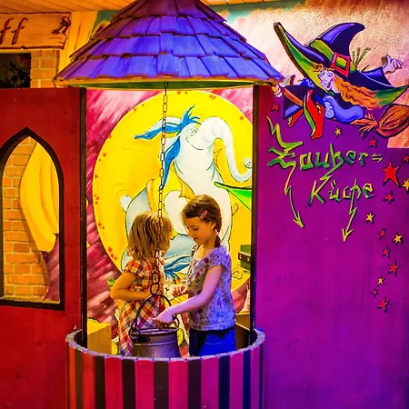 Family & Kaerntnerhof