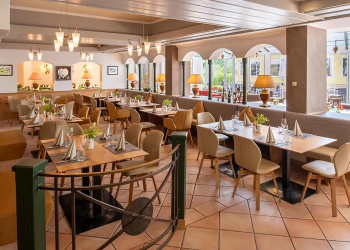 Family & Kaerntnerhof 4*