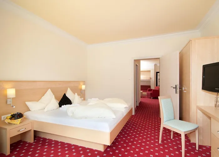 Family & Kaerntnerhof 4*